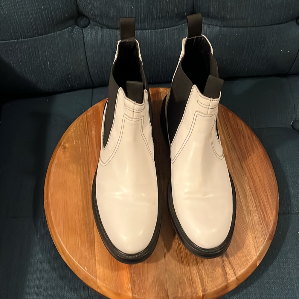 Belstaff White Leather Ankle Boots
